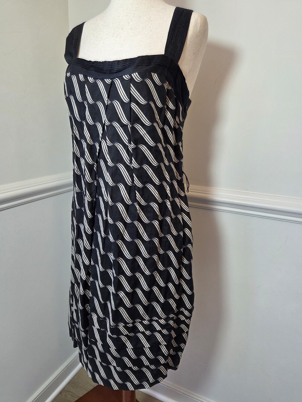 Anthropologie Maeve Linen Dress 4 NWT Black White Pleated Pockets Boho